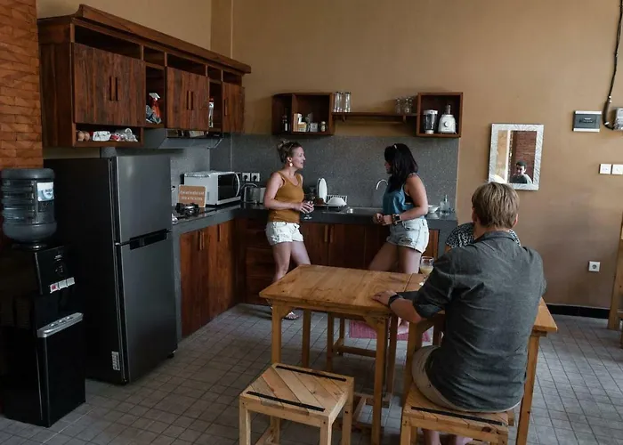 Outpost Coliving Guest house Canggu (Bali)