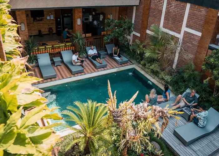 Outpost Coliving 3*